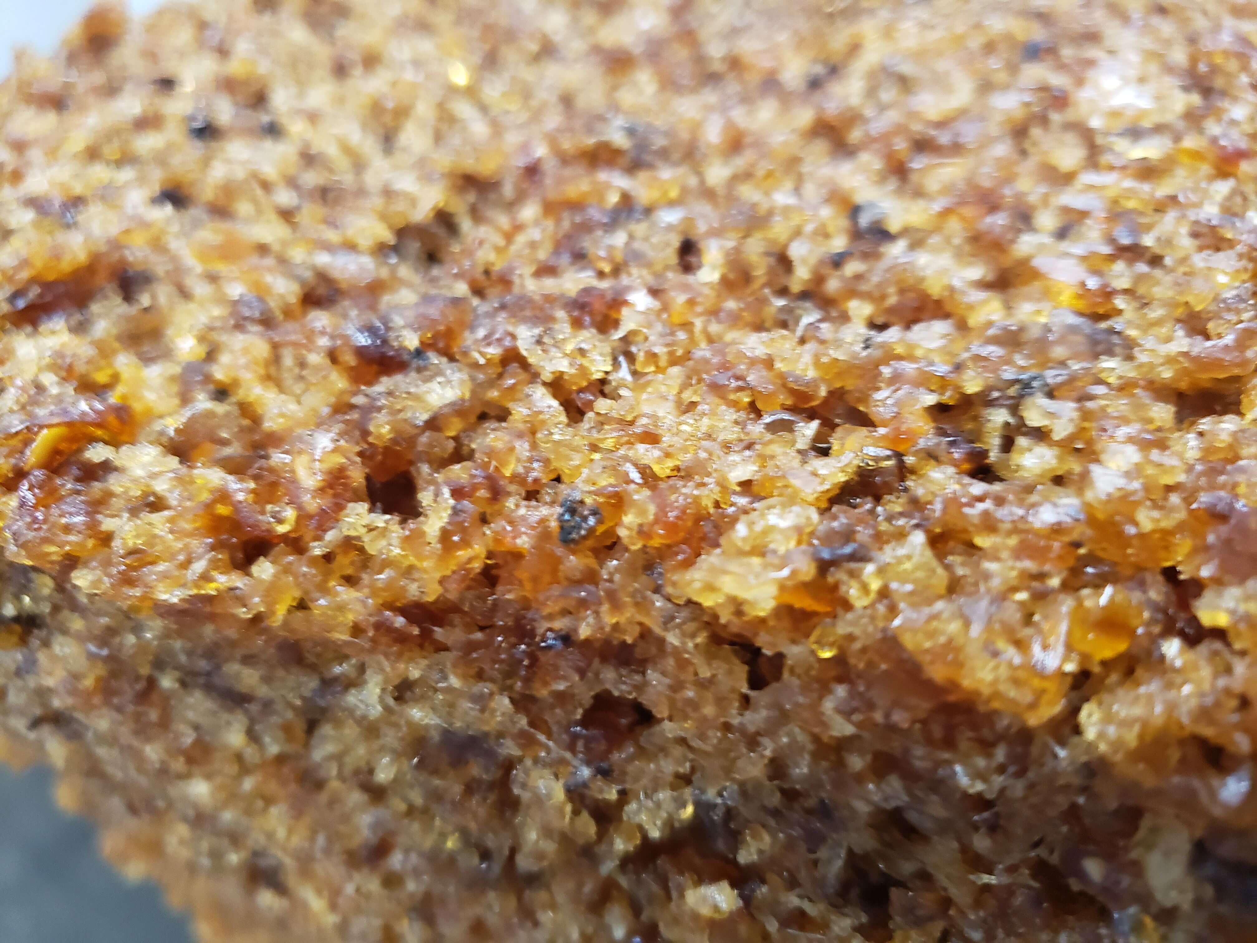 Borracha após secamento na estufa (Imagem aproximada).